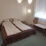 Papocsi Nyaralo Nr. 38 Ferienhaus *