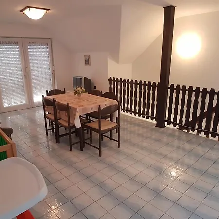 Papócsi Nr. 38 Сasa de vacaciones